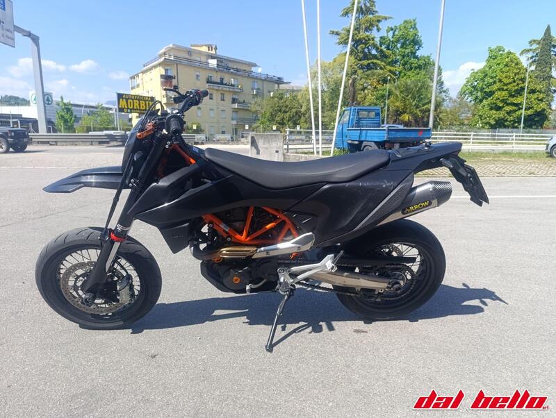 KTM 690 SMC R (2021 - 22) (3)