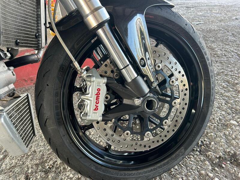 Ducati Monster S4R (2003 - 05) (10)