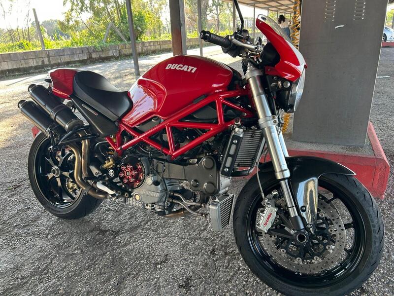 Ducati Monster S4R (2003 - 05) (4)