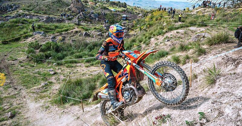 Enduro. Assoluti d&rsquo;Italia #5. Andrea Verona primo Principe di Sicilia, ma non &egrave; stato affatto facile