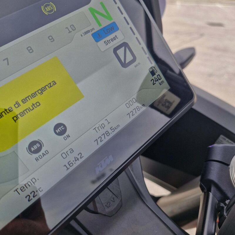 KTM 1290 Super Adventure R (2022 - 25) (4)