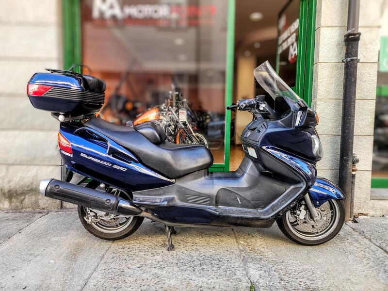 Suzuki Burgman AN 650 (2002 - 03)