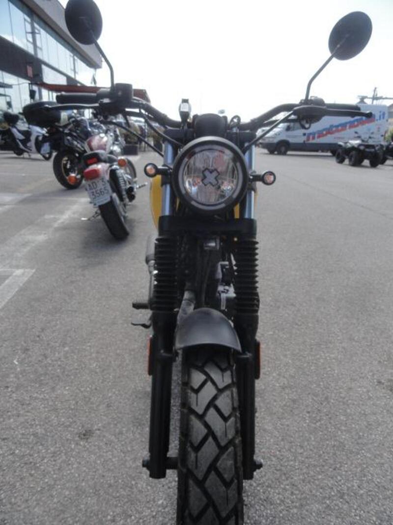 Brixton Motorcycles Cromwell 125 CBS (2021 - 26) (3)