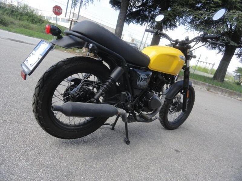 Brixton Motorcycles Cromwell 125 CBS (2021 - 26) (6)