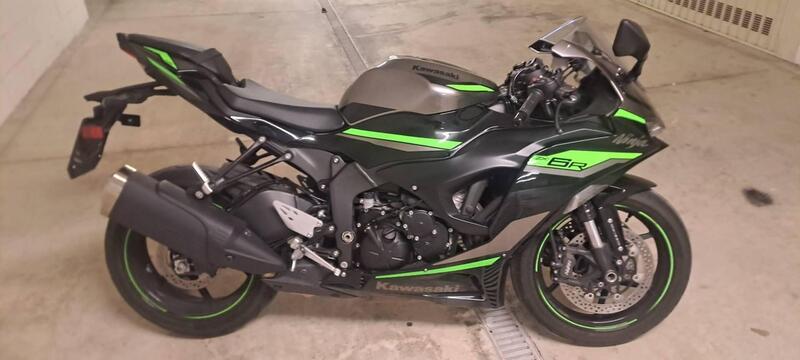 Kawasaki Ninja 636 ZX-6R (2024 - 26) (2)