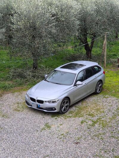 BMW Serie 3 320d xDrive Business Advantage aut. del 2017 usata a Siena