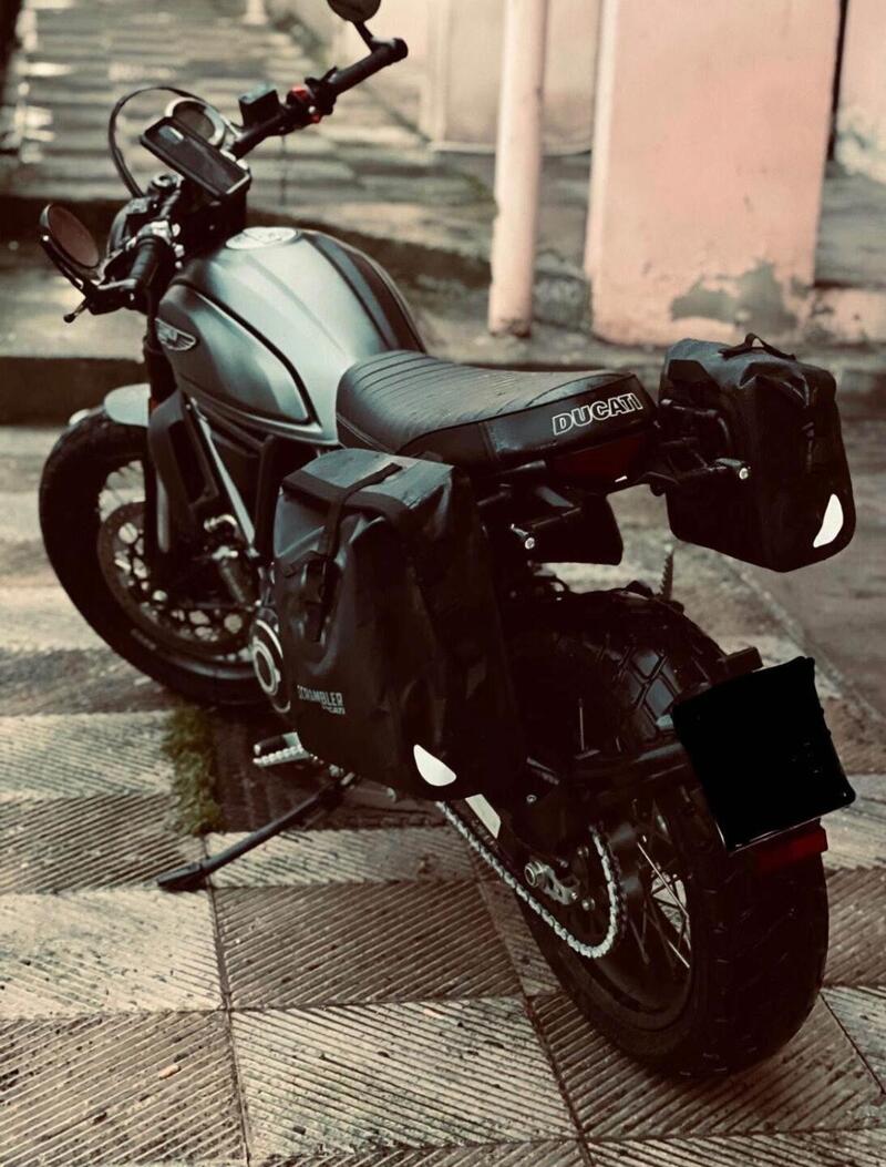 Ducati Scrambler 800 Night Shift (2021 - 22) (8)