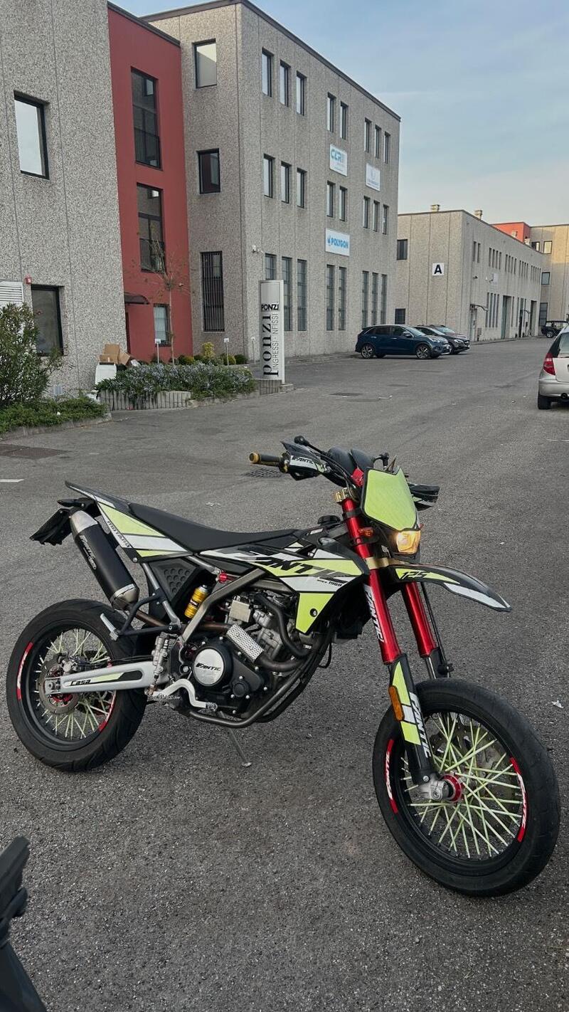 Fantic Motor Motard 125 Casa 4t (2019)