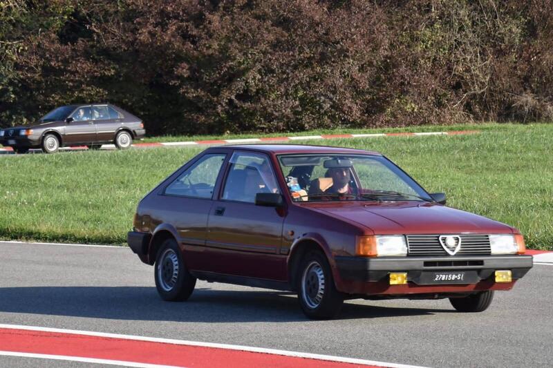 Alfa Romeo Arna L d'epoca a Cuneo (3)