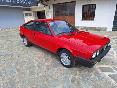 Alfa Romeo Sprint 1.3 d'epoca del 1989 a Piobesi d'Alba