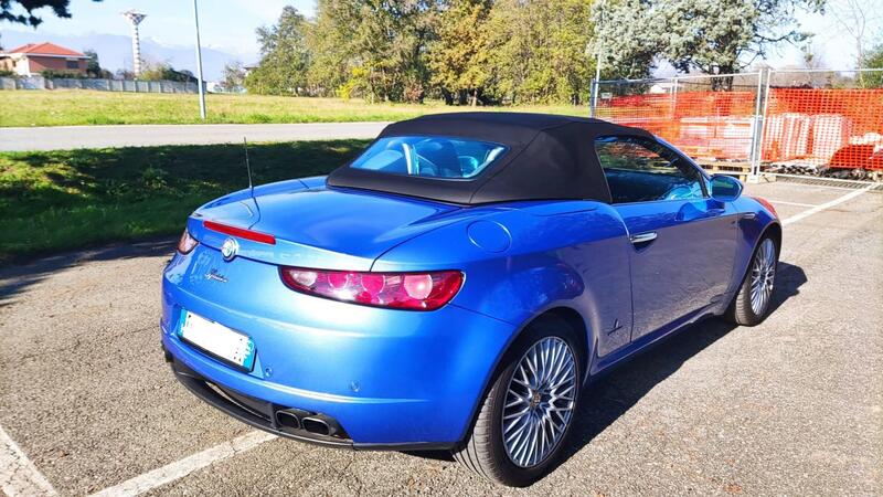 Alfa Romeo Spider 2006 2.2 jts Exclusive 185cv d'epoca a Torino (14)