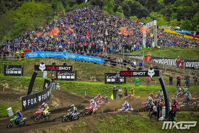 OK LO SPETTACOLO IN PISTA MA VOI SULLE TRIBUNE SIETE STATI MAGICI!