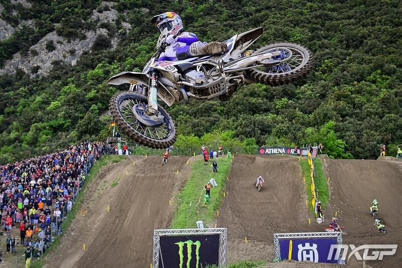 Attenzione a de Wolf che sta cominciando a trovare la quadra con la sua Husqvarna 450