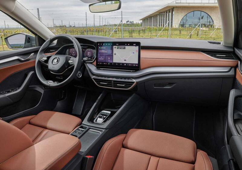 Skoda Octavia (2020-->>) (7)