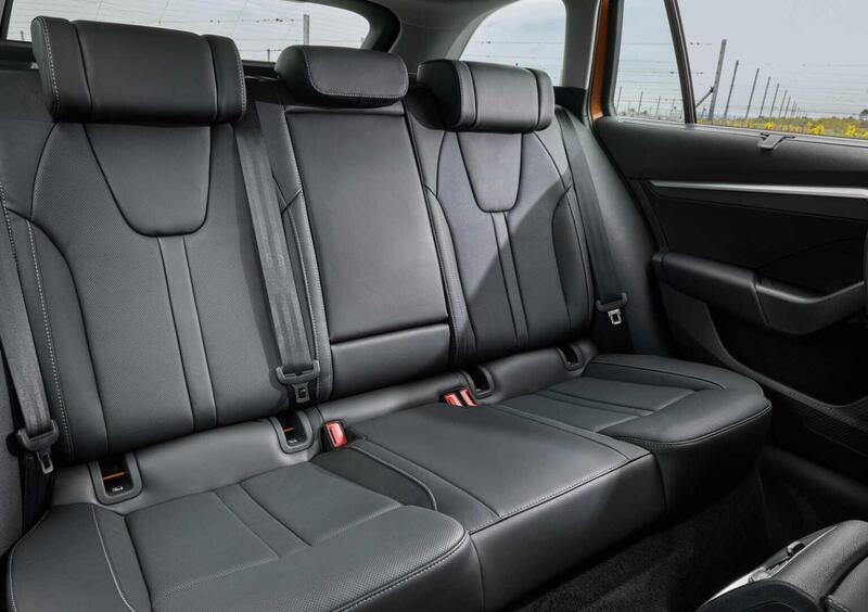 Skoda Octavia Station Wagon (9)