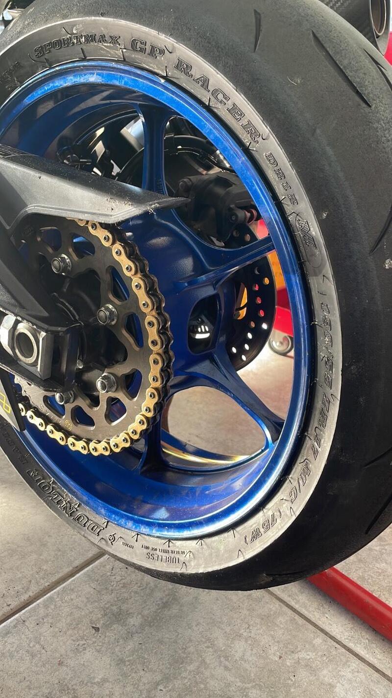 Suzuki GSX-R1000R (2017 - 18) (2)