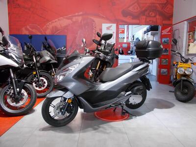 Honda PCX 125 (2017 - 18) usata