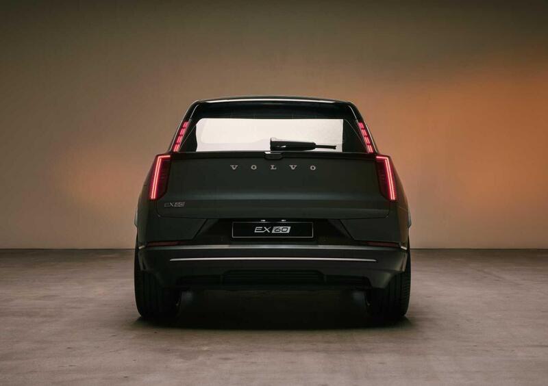 Volvo EX60 (7)