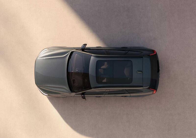 Volvo XC60 (2017-->>) (8)