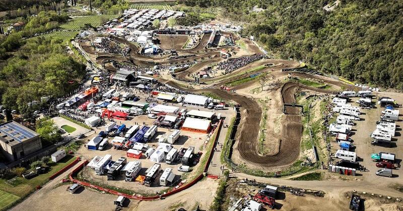 Mondiale di cross, delirio parcheggi: multe a raffica e polemiche