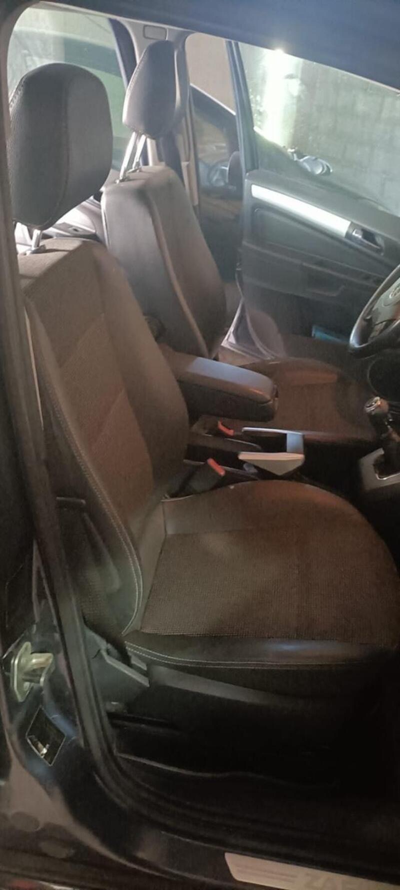 Opel Zafira usata a Alessandria (7)