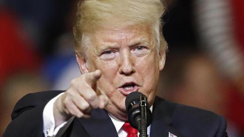 Benzina e diesel alle stelle fino al 2027? Trump esplode contro il suo segretario all'energia