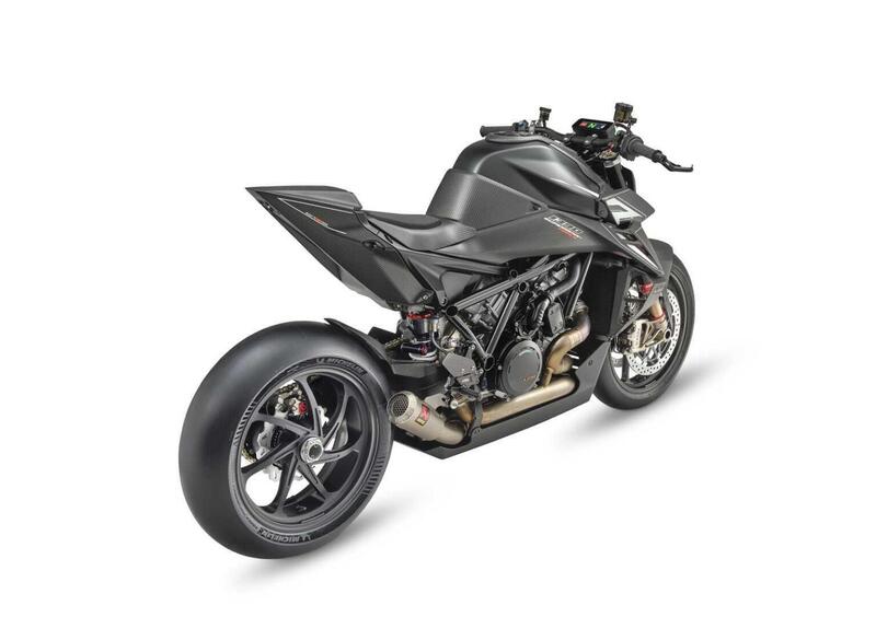 KTM 1390 Super Duke R 1390 Super Duke RR Track (2026) (3)