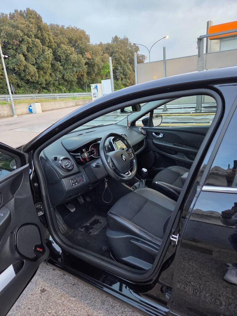 Renault Clio usata a Perugia (10)