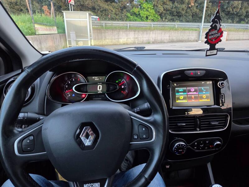 Renault Clio usata a Perugia (13)