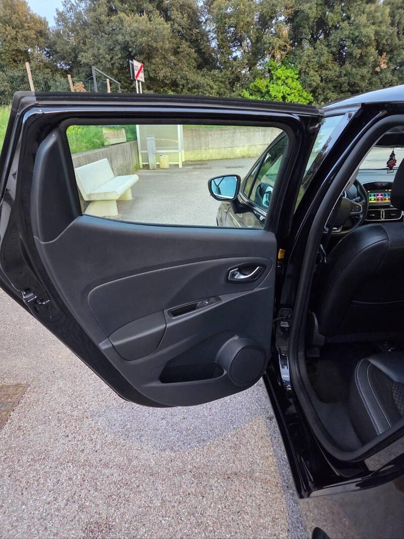 Renault Clio usata a Perugia (16)