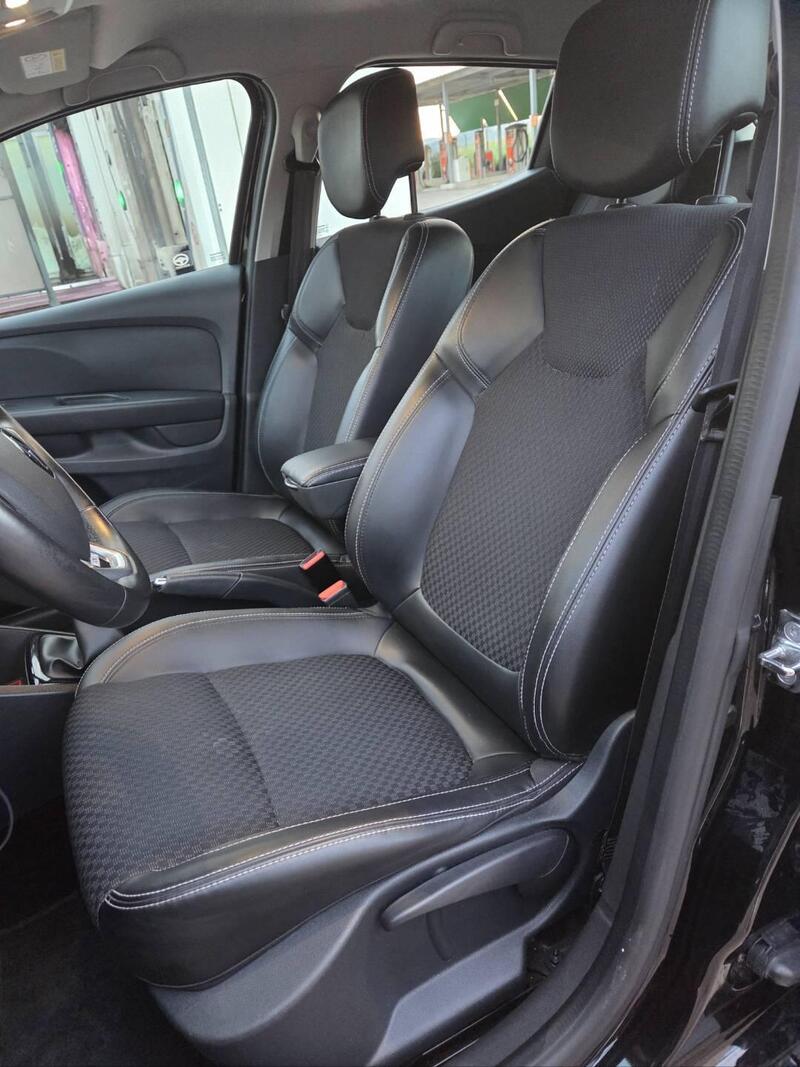 Renault Clio usata a Perugia (18)