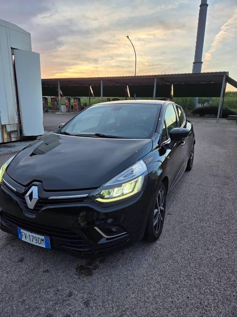 Renault Clio usata a Perugia (20)