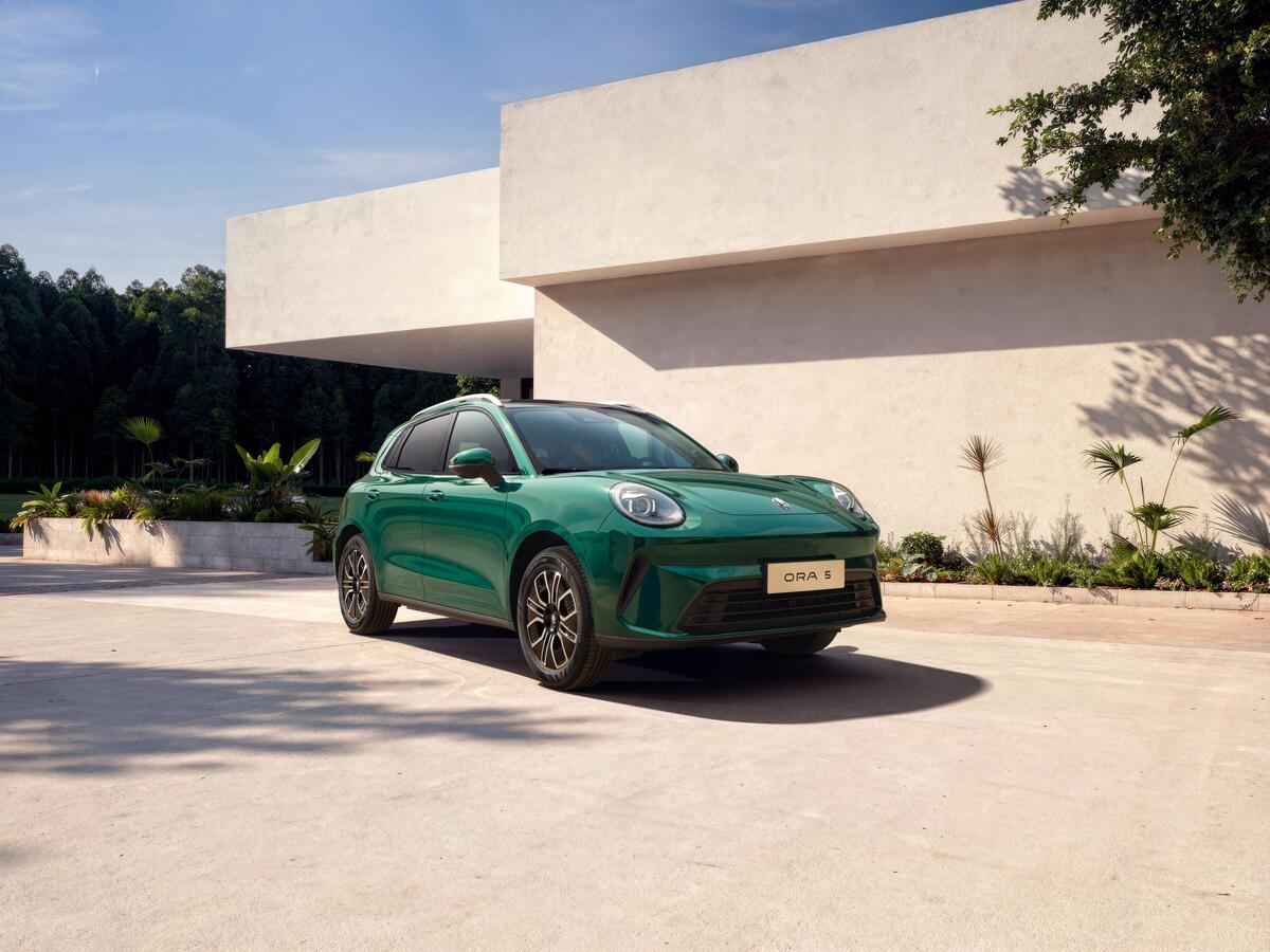 GWM ORA 5: il nuovo SUV compatto che promette un’autonomia di oltre 1.000 km debutta in Europa