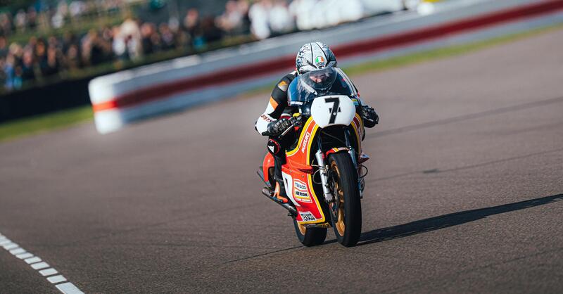 Freddie Sheene a Goodwood sulle moto del pap&agrave; Barry