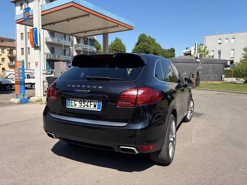 Porsche Cayenne usata a Cremona (8)