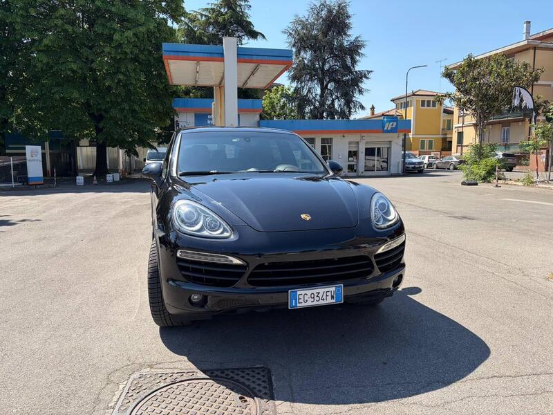 Porsche Cayenne usata a Cremona (13)