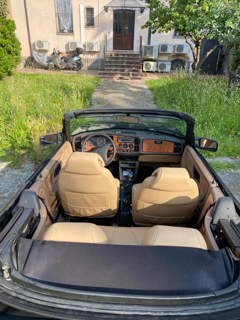 Saab 900 EP cabriolet d'epoca a Rimini (7)