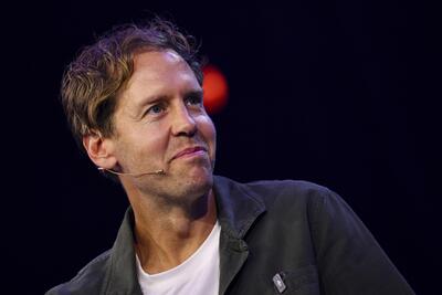 &ldquo;Il DNA della F1 &egrave; in pericolo&rdquo;: Vettel durissimo sul 2026, &egrave; rivolta insieme a Verstappen