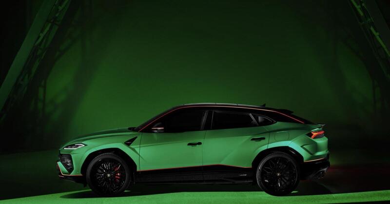 Lamborghini Urus SE Tettonero Capsule: il SUV diventa opera di design esclusiva per celebrare i 63 anni del Toro