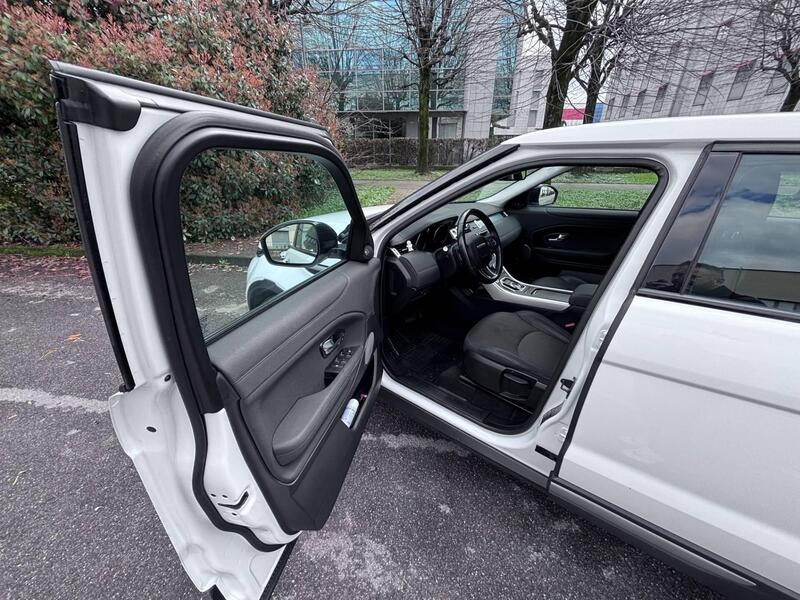 Land Rover Range Rover Evoque usata a Milano (11)