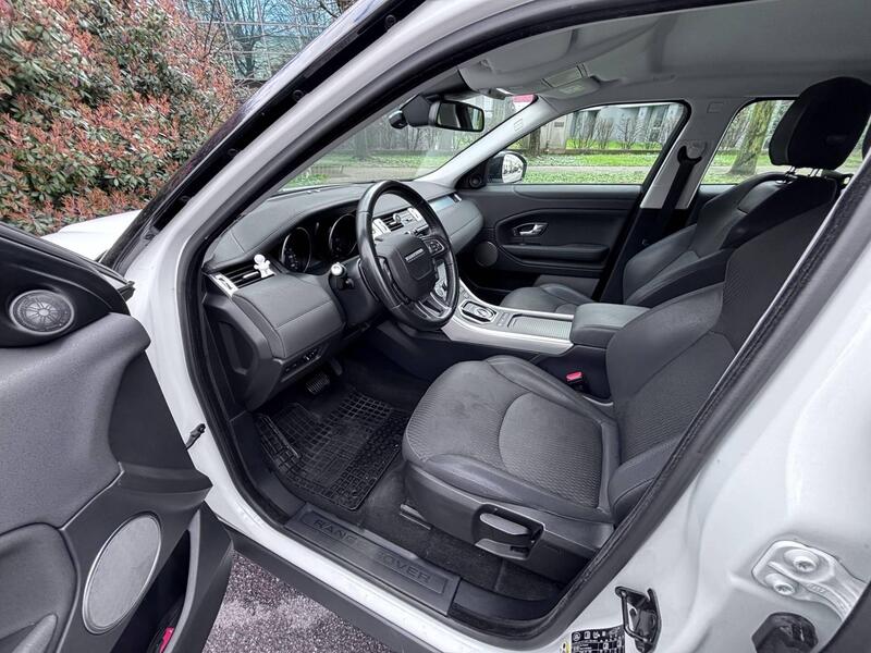 Land Rover Range Rover Evoque usata a Milano (12)