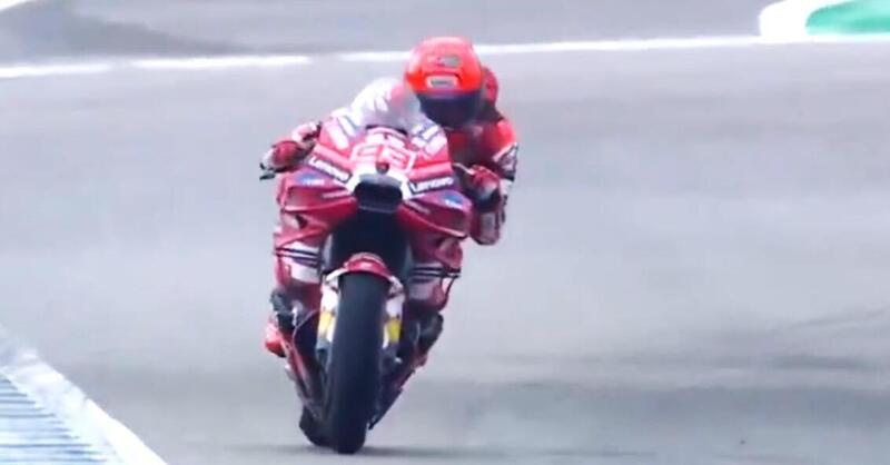 MotoGP 2026. GP di Spagna. Pole di Marc M&aacute;rquez su pista umida! Secondo Johann Zarco, quarto Marco Bezzecchi [CLASSIFICA]