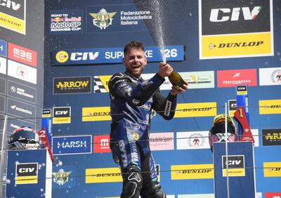 Dunlop CIV 2026, Misano. Delbianco si prende tutto: domina ancora in Superbike [RISULTATI] 