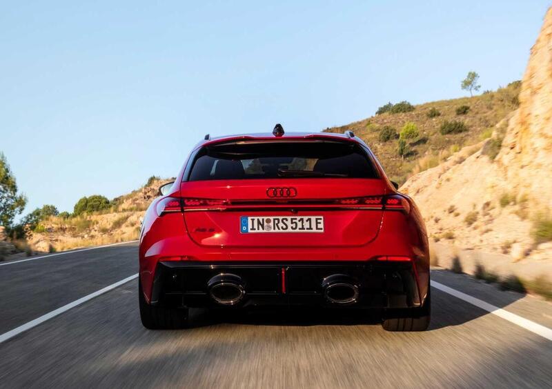 Audi RS 5 Avant (10)