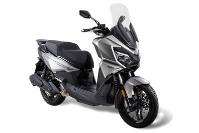 SYM lancia il nuovo Joyride 300 MY 2026, mai cos&igrave; completo [GALLERY]