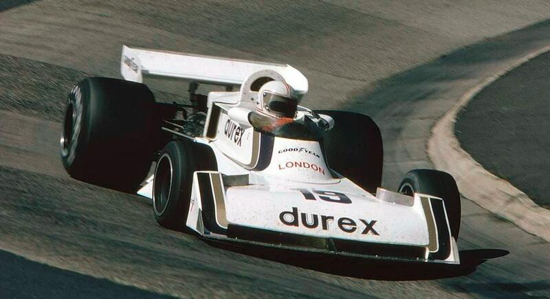 Surtees TS19