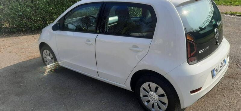 Volkswagen e-up! usata a Milano