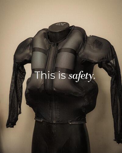 In&amp;motion: l&rsquo;airbag esce dal laboratorio e scende in strada