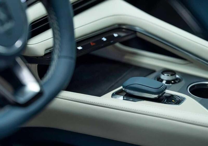 Zeekr 001 (2026-->>) (8)