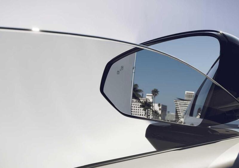 Zeekr X (2026-->>) (4)